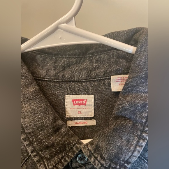 XL denim western Levi’s button up - Picture 2 of 3